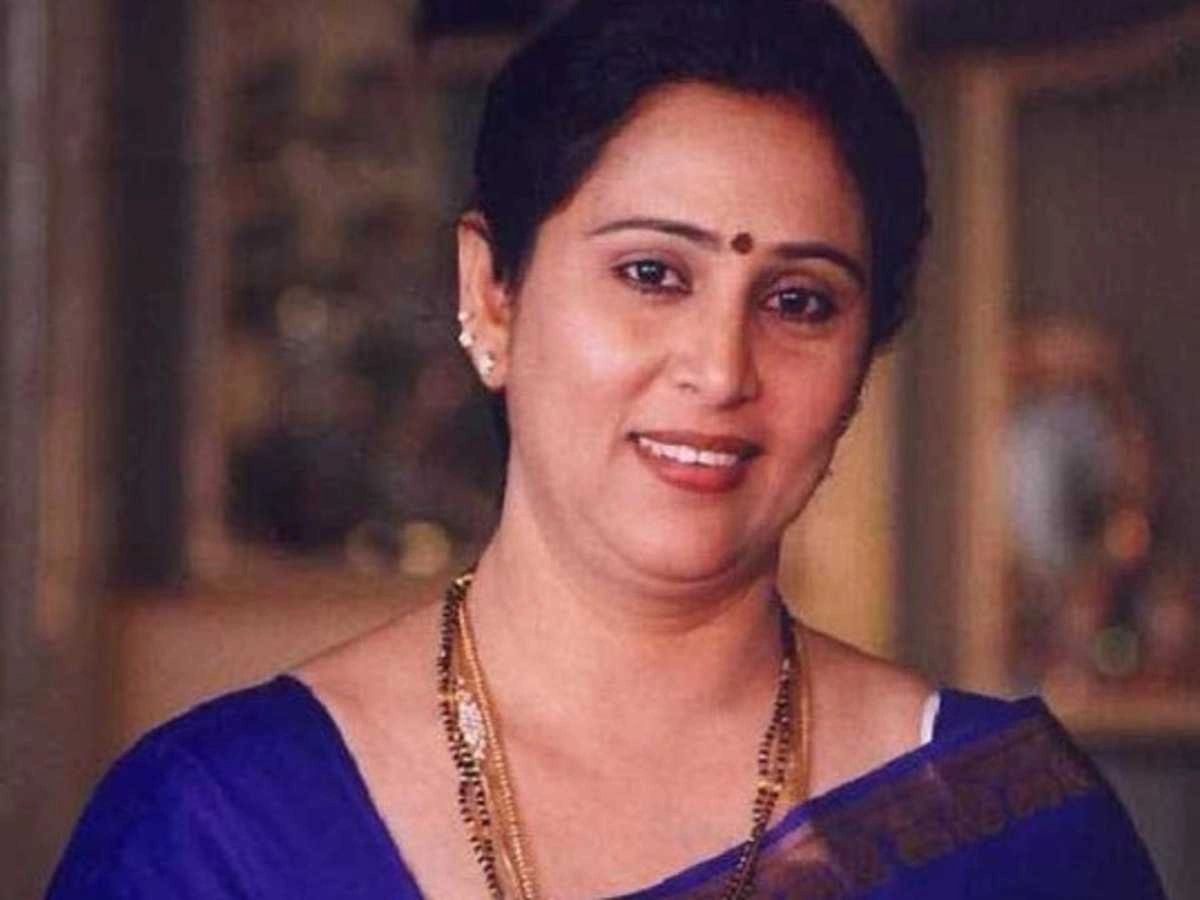ശ്രീലതികകൾ തളിരണിഞ്ഞു..