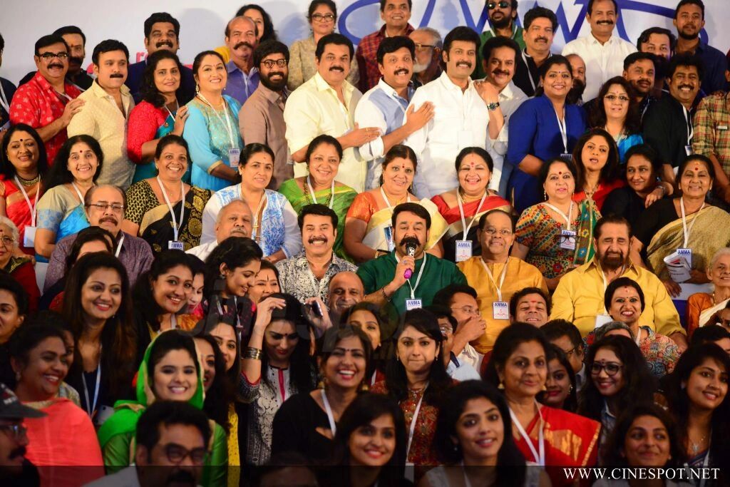 സൂപ്പർ താരക സംഗീതം