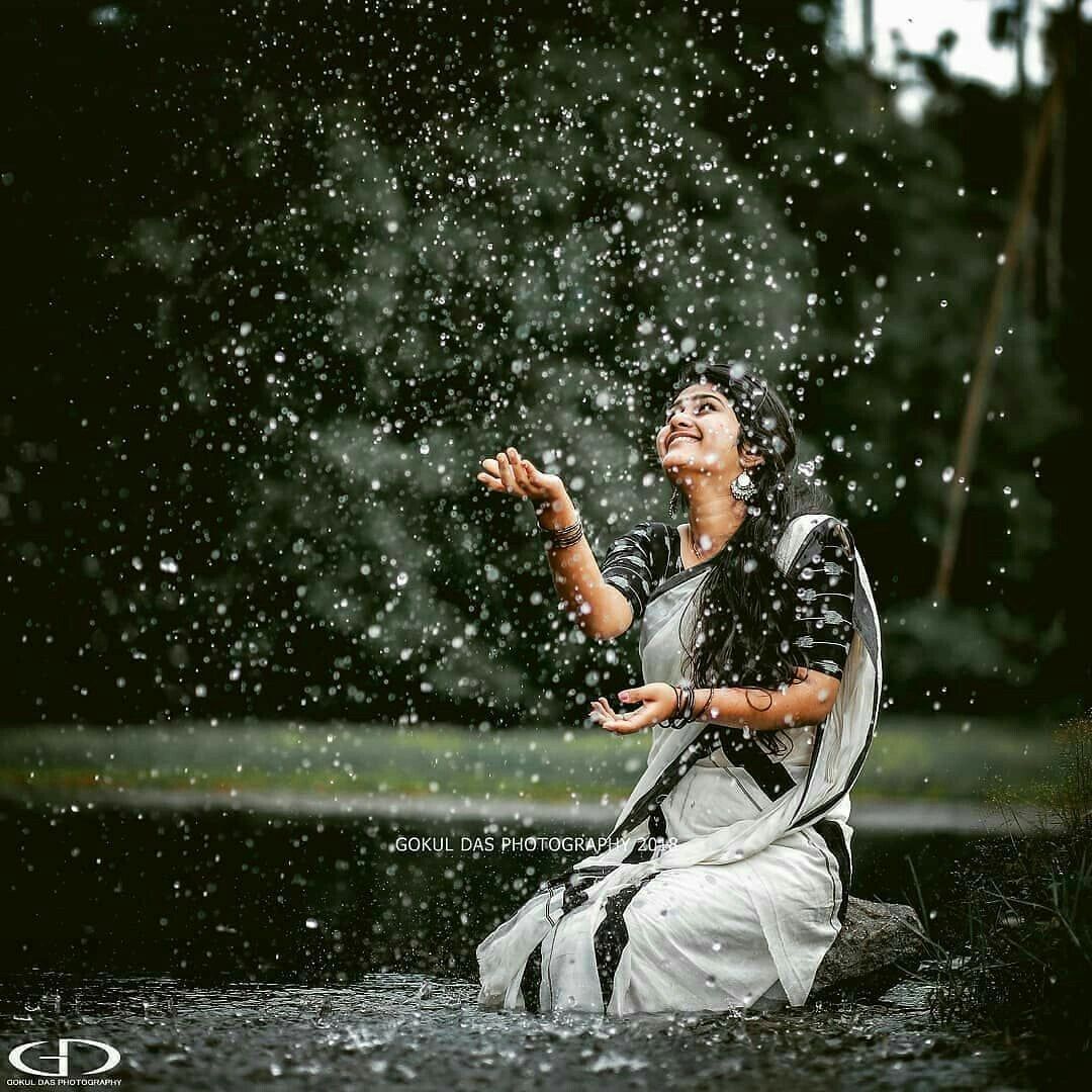 വർഷം